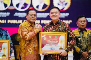 Raih Penghargaan Keterbukaan Informasi Publik dari KI Riau Irjen Iqbal Ini Motivasi Untuk Lebih Baik